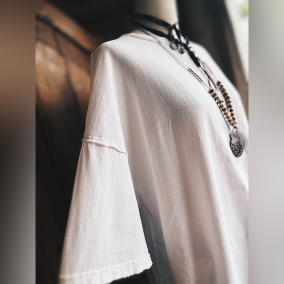 We The Free Devon Tee - Picture 6 of 12